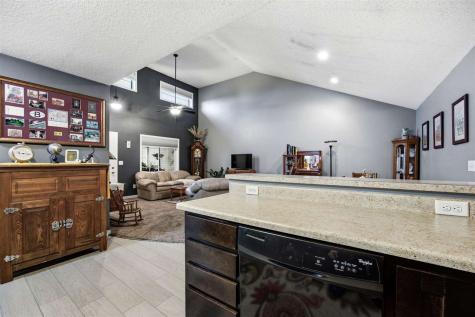 4447 Quail Trail Drive Marion IA 52302
