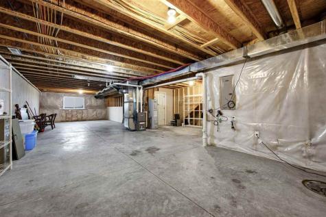 4447 Quail Trail Drive Marion IA 52302