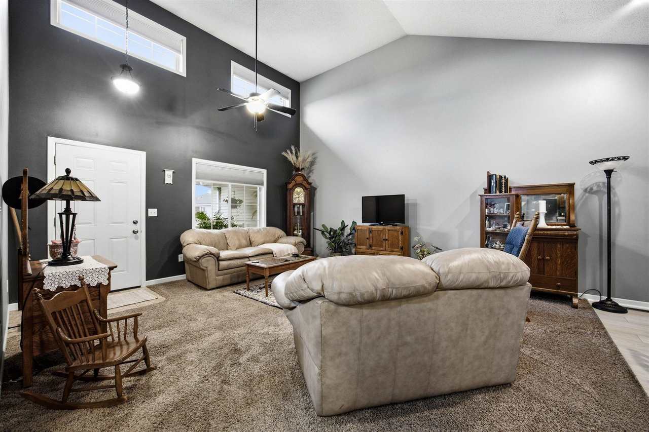 4447 Quail Trail Drive Marion IA 52302