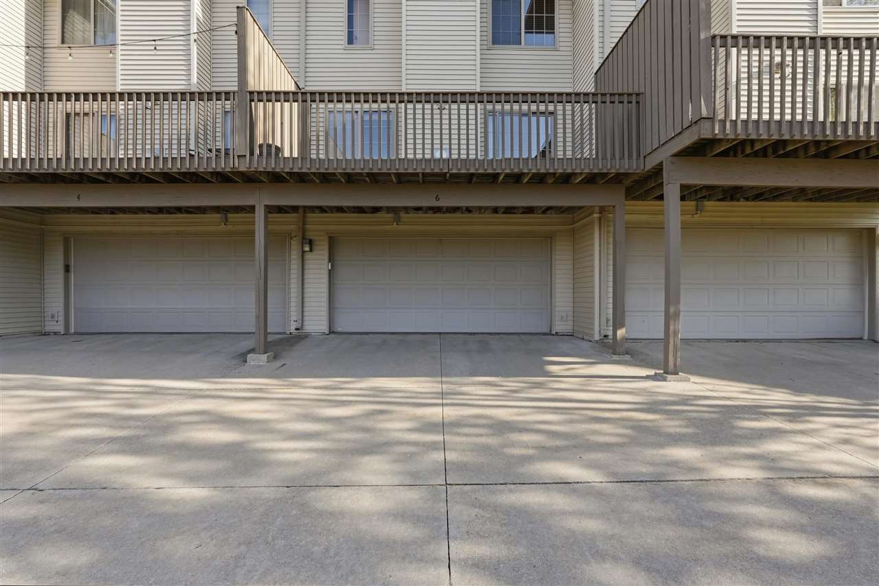 6 Ashford Place Iowa City IA 52245