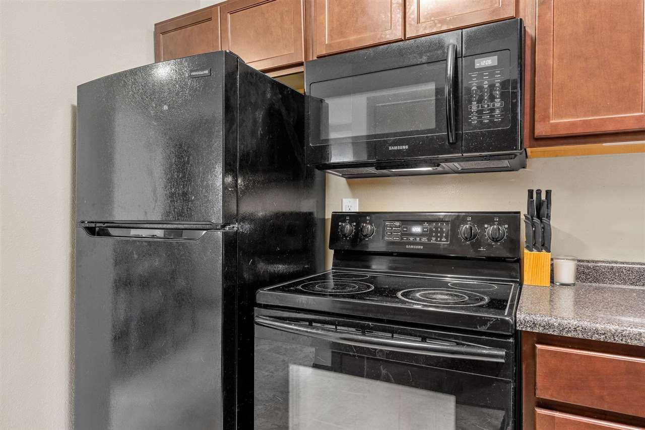 170 Elm Ridge Drive North Liberty IA 52317-8045