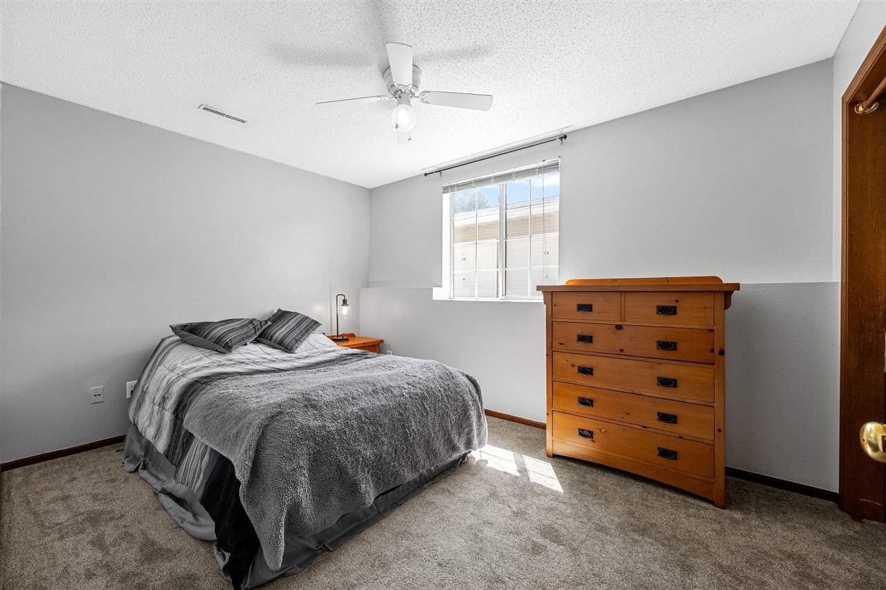 170 Elm Ridge Drive North Liberty IA 52317-8045