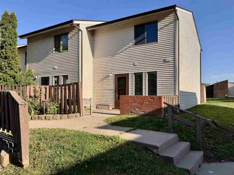 480 Samoa Drive Iowa City IA 52246