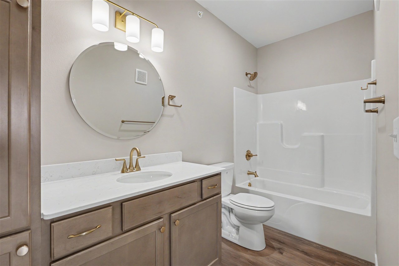 4428 Deer Creek Road Iowa City IA 52246