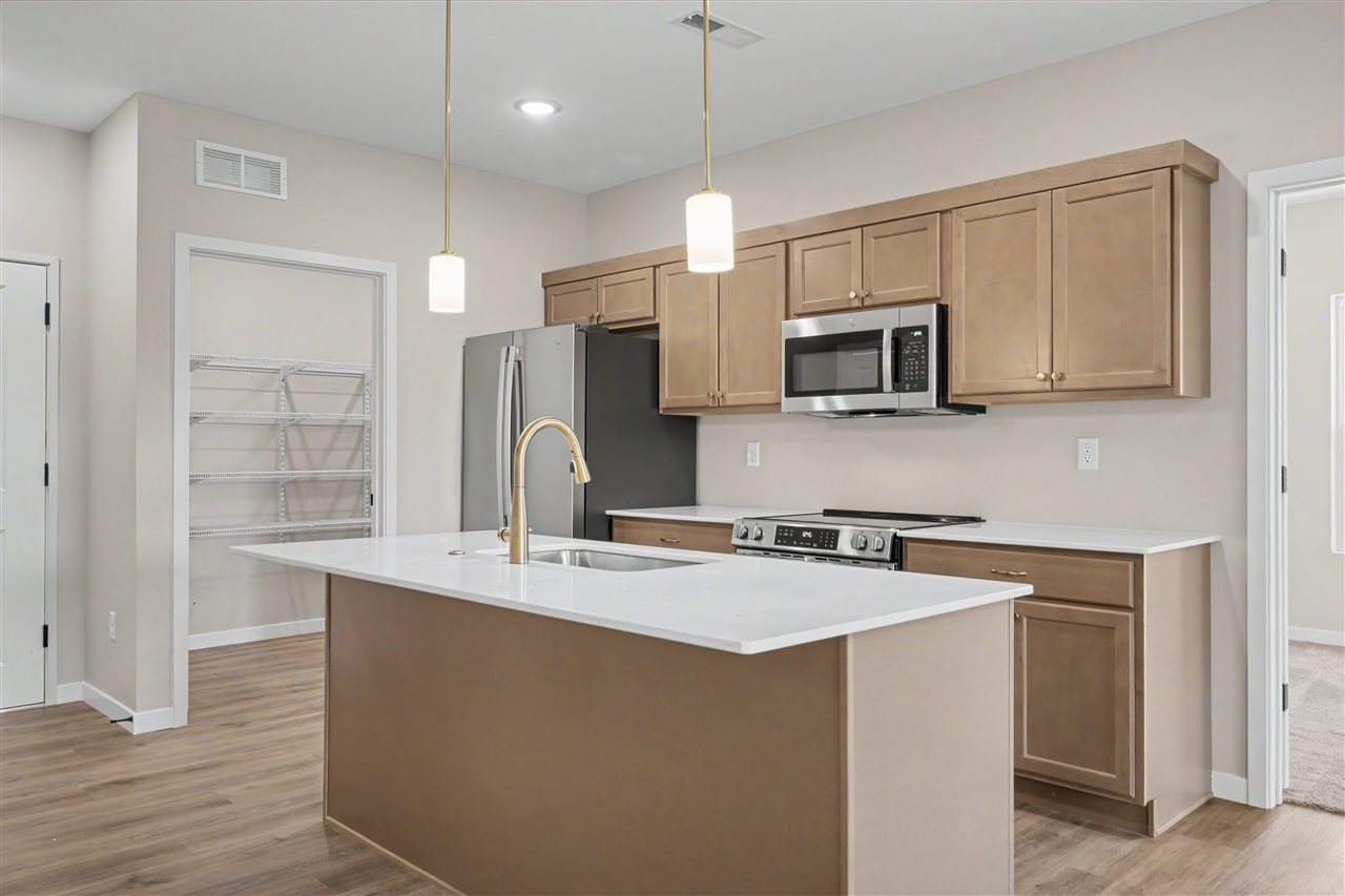 4428 Deer Creek Road Iowa City IA 52246