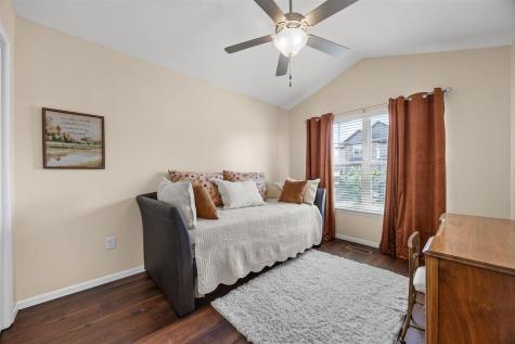 752 Mission Point Road Iowa City IA 52245