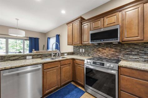 752 Mission Point Road Iowa City IA 52245