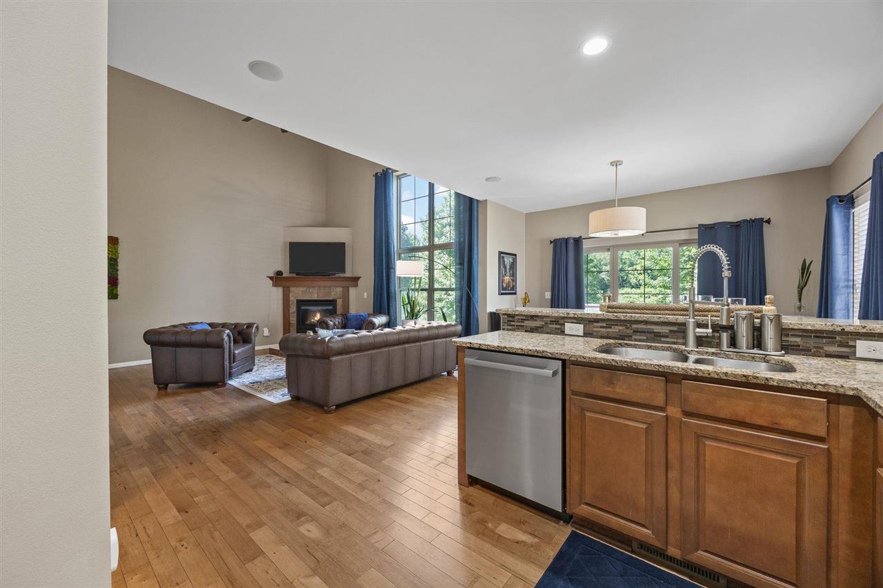 752 Mission Point Road Iowa City IA 52245