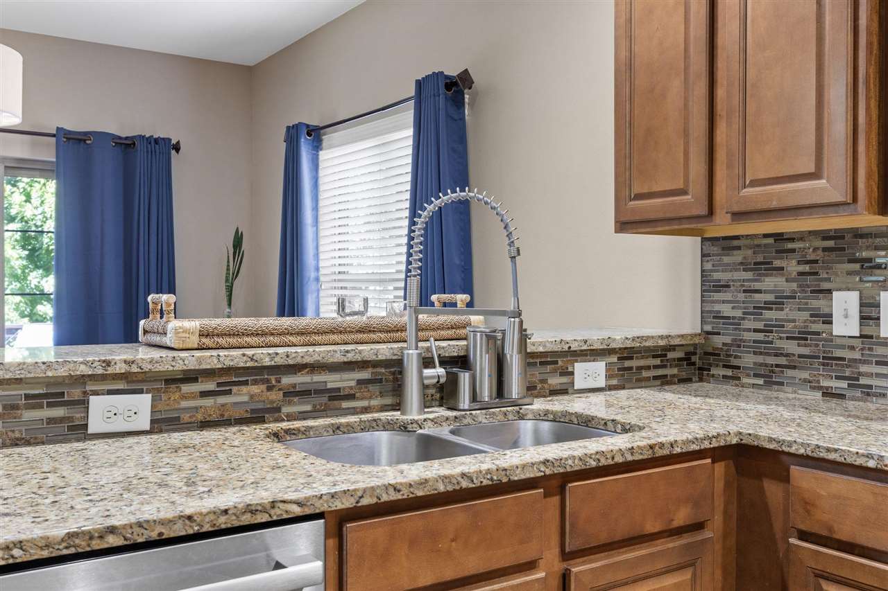 752 Mission Point Road Iowa City IA 52245