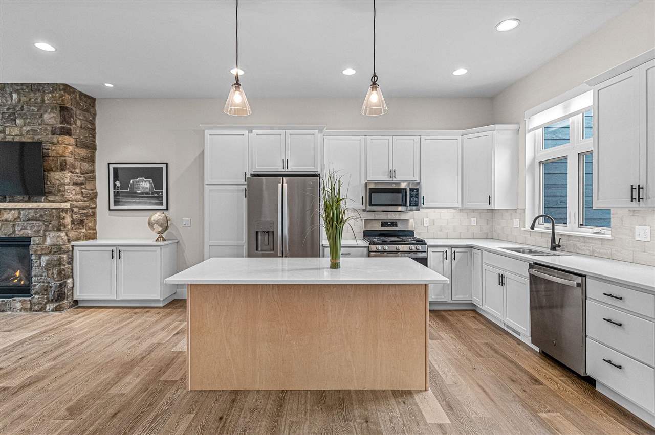 375 Hidden Ridge Drive Coralville IA 52241