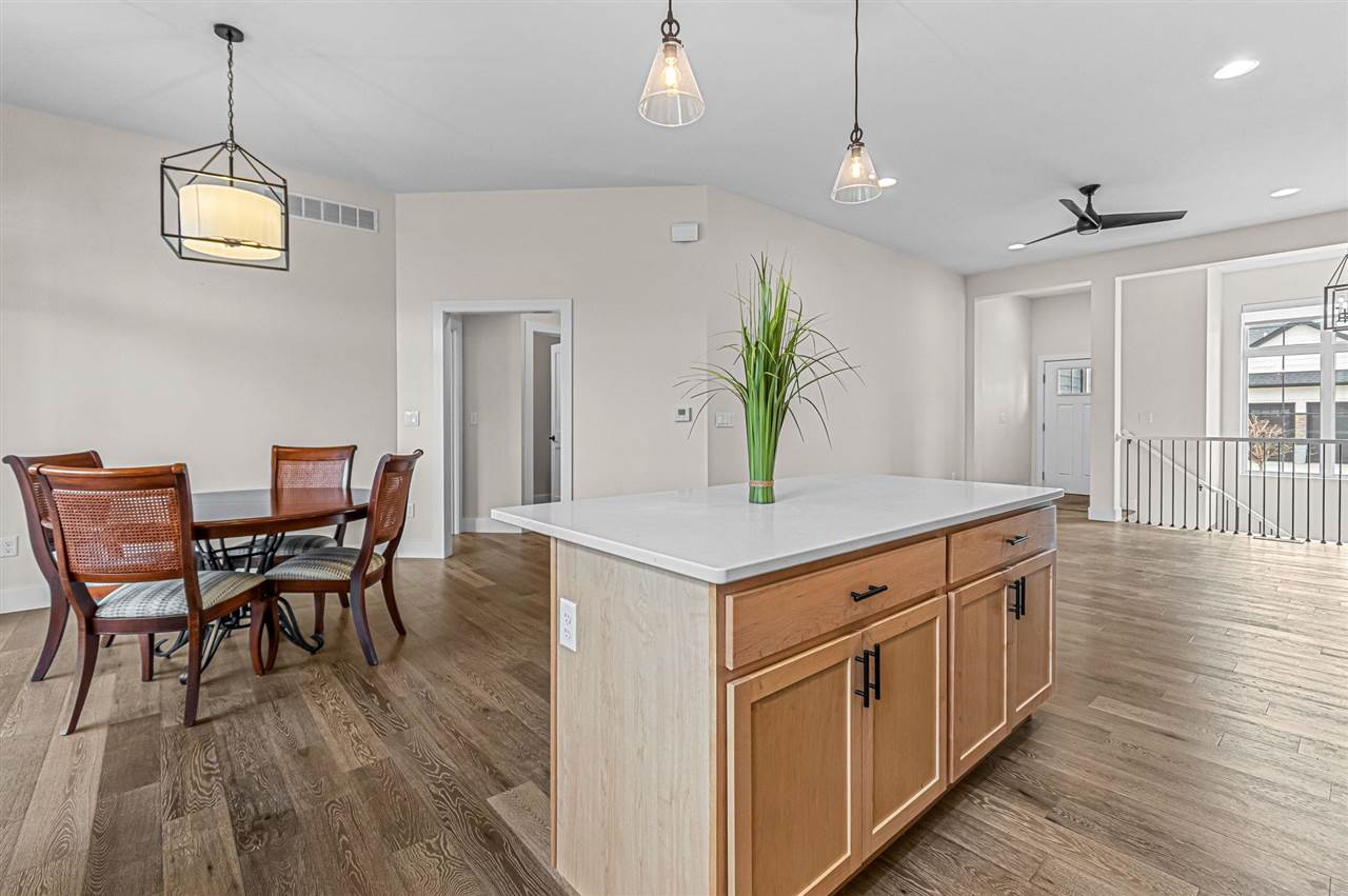 375 Hidden Ridge Drive Coralville IA 52241