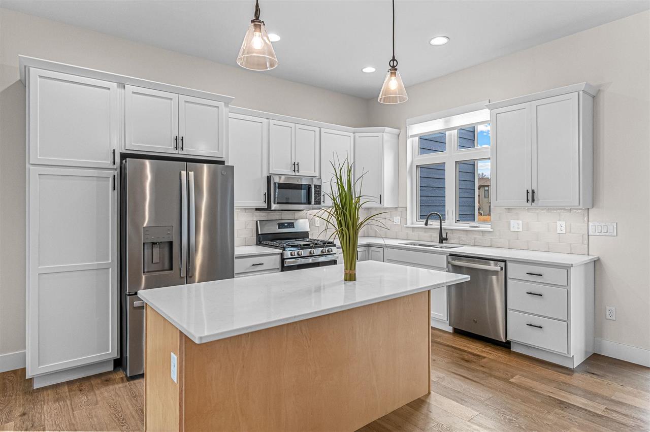 375 Hidden Ridge Drive Coralville IA 52241