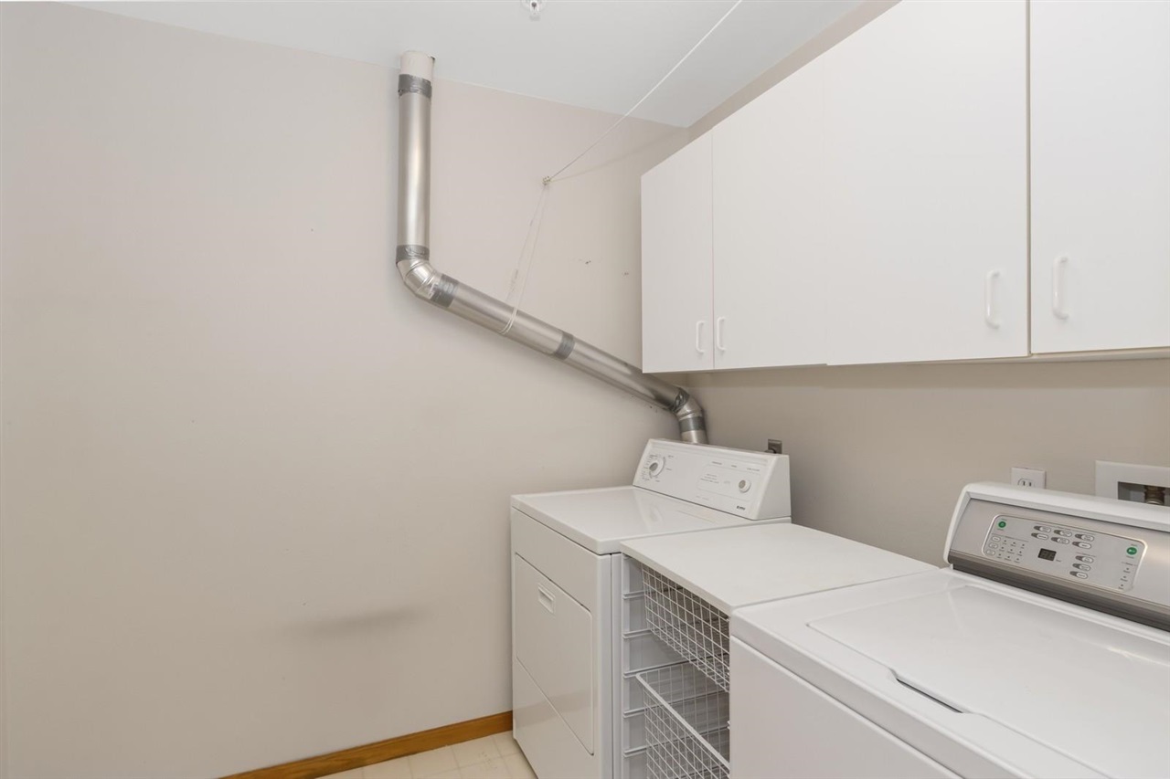 2601 Hickory Trail Iowa City IA 52245