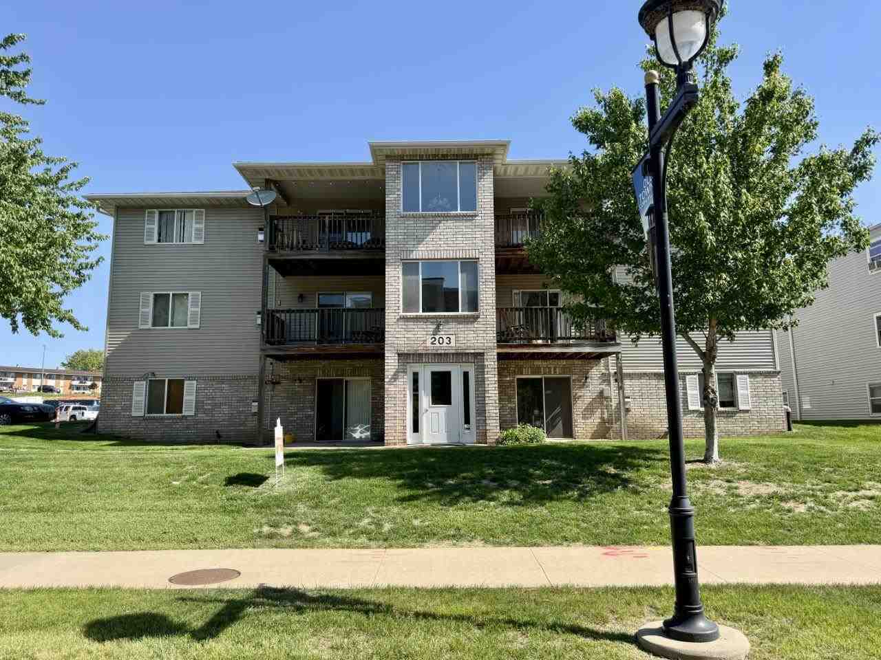 203 5th Street Coralville IA 52241