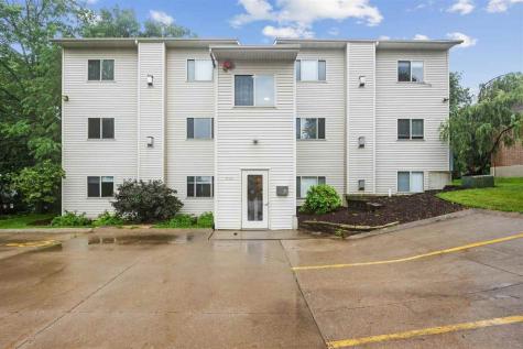 930 23rd Ave Place Coralville IA 52241