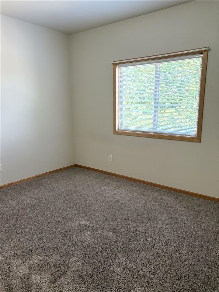 930 23rd Ave Place Coralville IA 52241