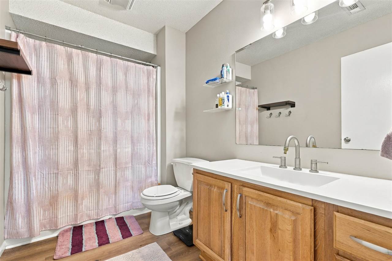 405 James Boulevard Oxford IA 52322
