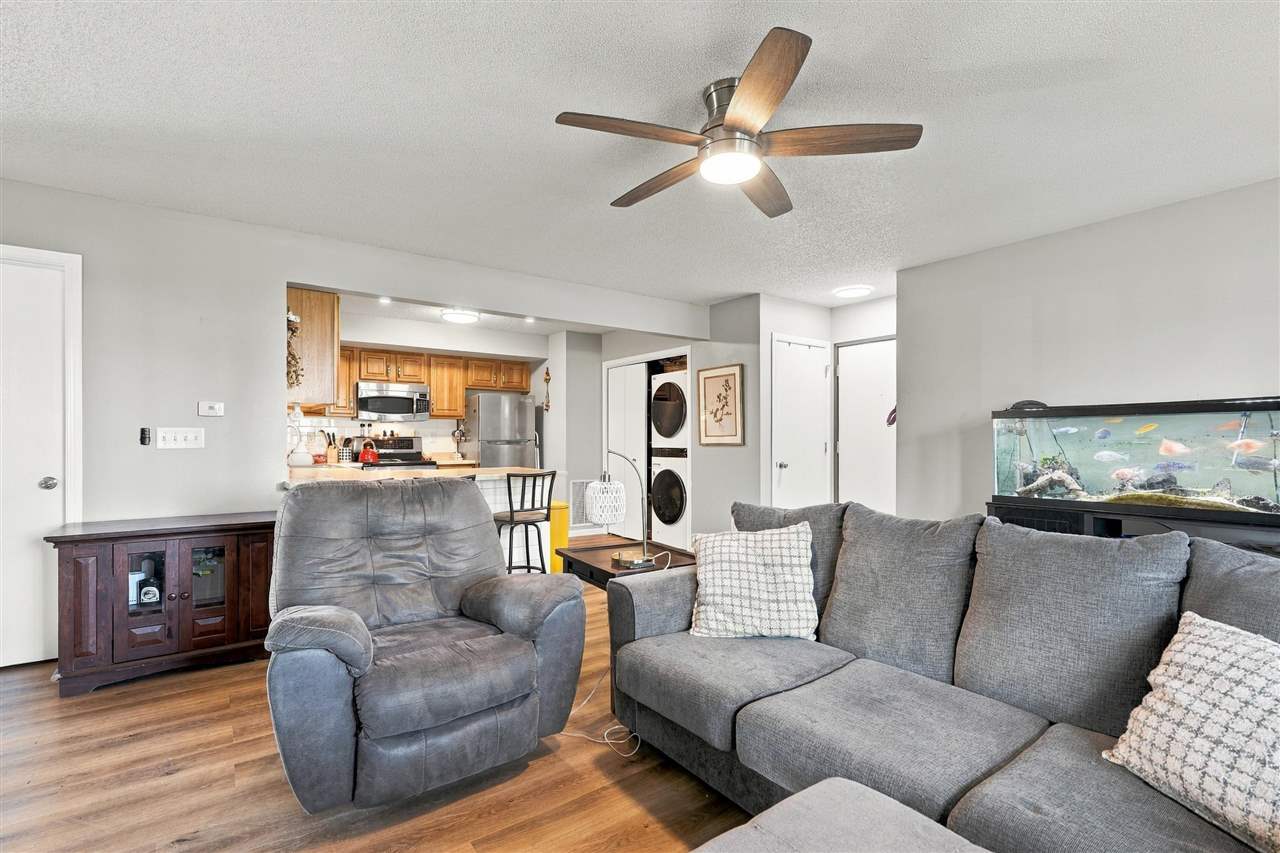 405 James Boulevard Oxford IA 52322
