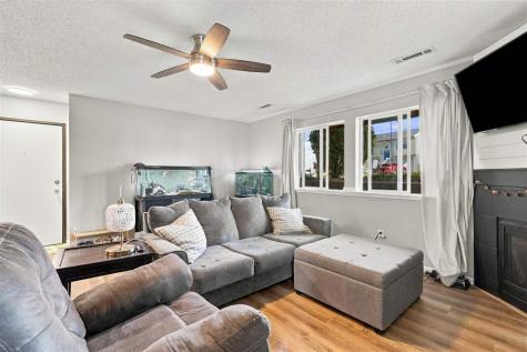 405 James Boulevard Oxford IA 52322