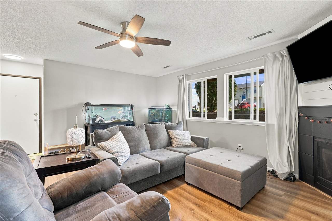 405 James Boulevard Oxford IA 52322