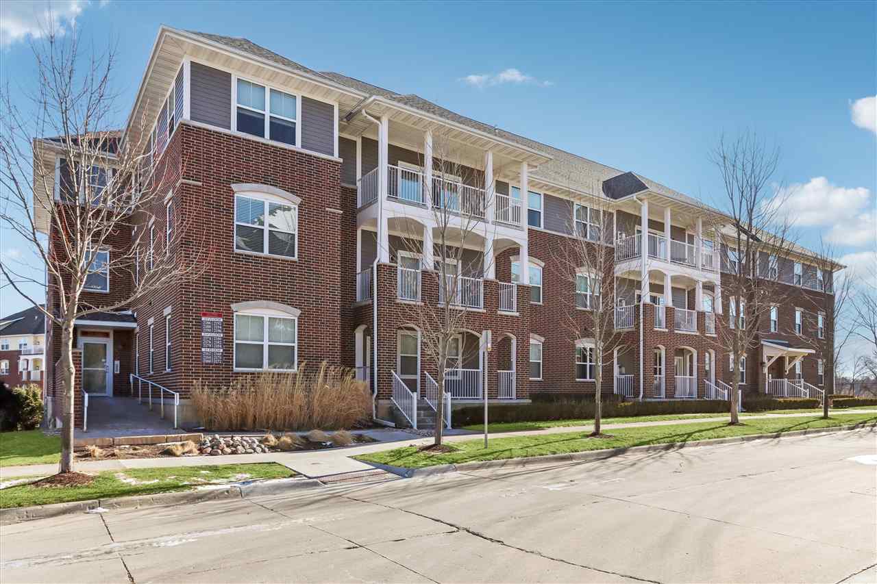 2176 Willenbrock Circle Iowa City IA 52245