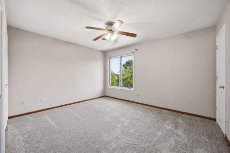 924 West Side Drive Iowa City IA 52246