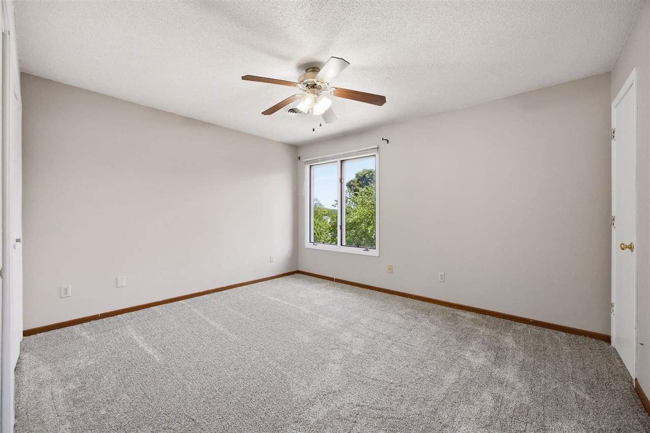 924 West Side Drive Iowa City IA 52246