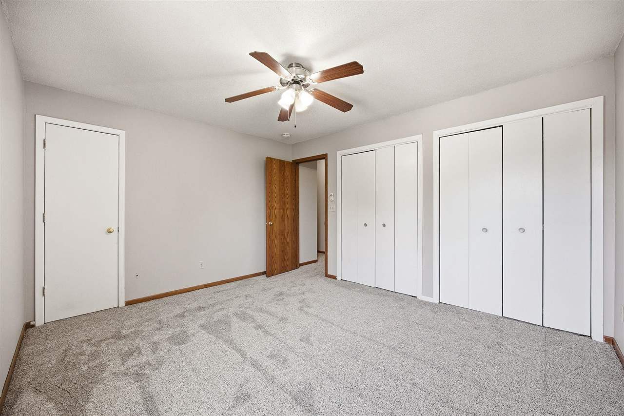 924 West Side Drive Iowa City IA 52246