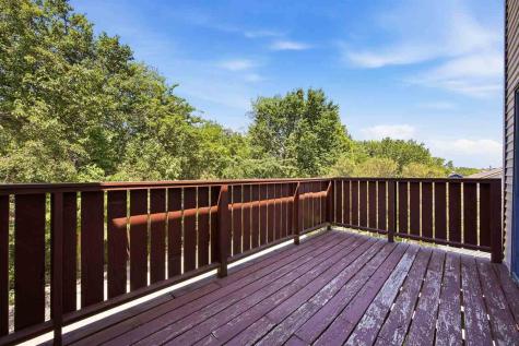 924 West Side Drive Iowa City IA 52246
