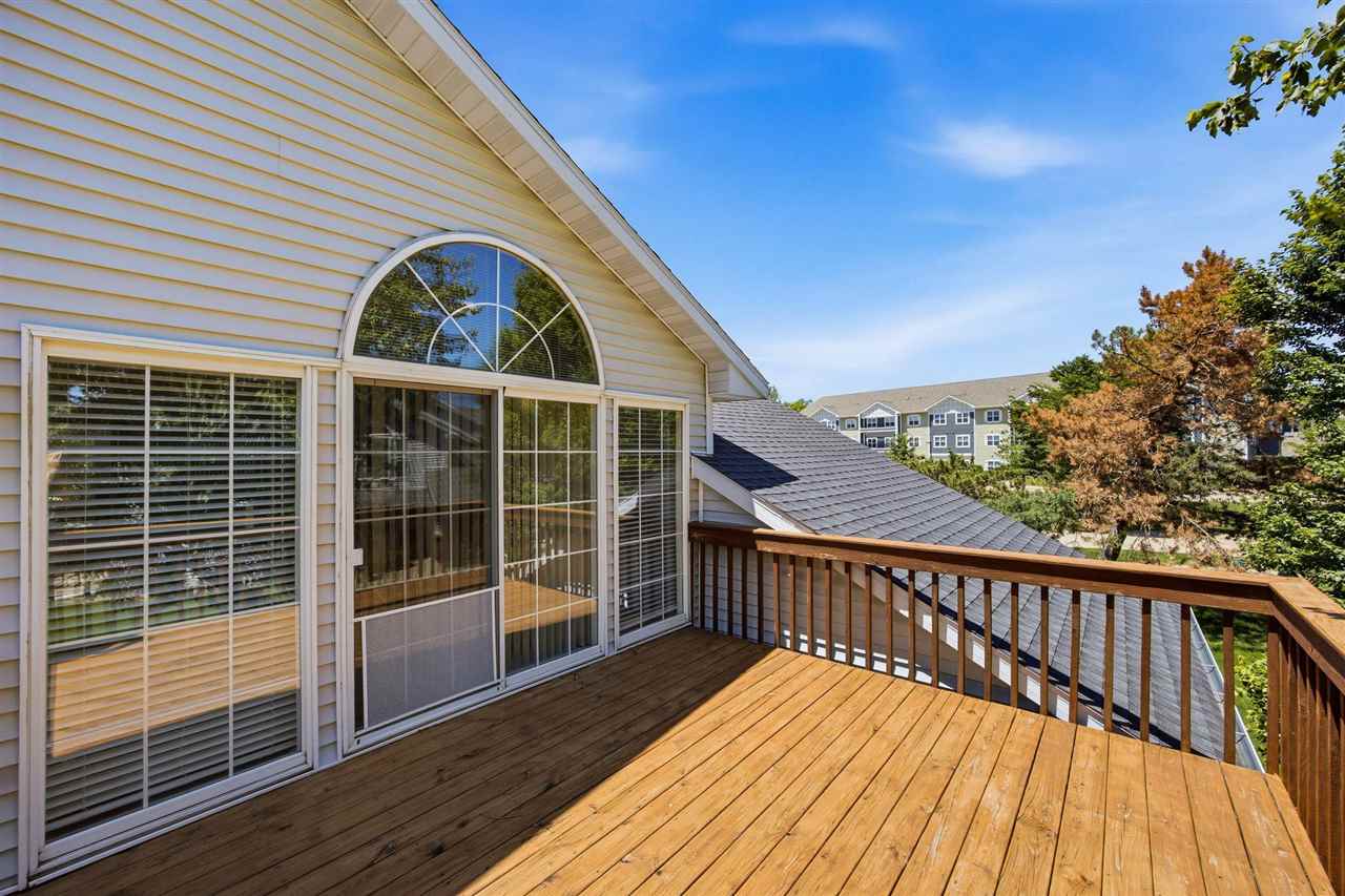 1422 Crossings Court Cedar Rapids IA 52402