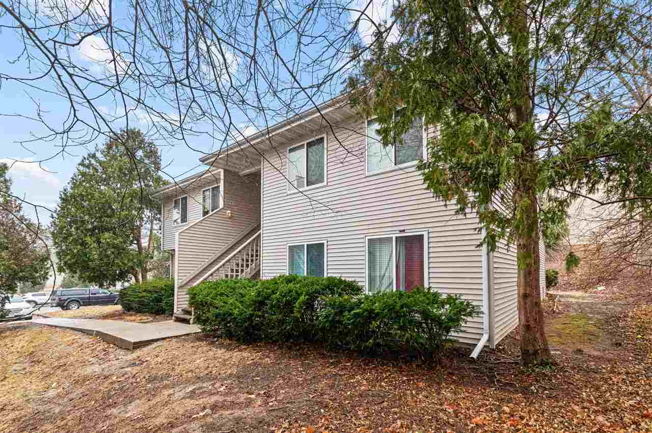 343 Willowind Place Iowa City IA 52246