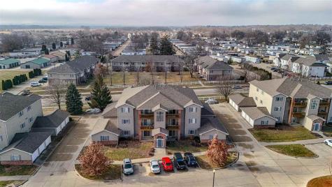 2825 Triple Crown Lane Iowa City IA 52240