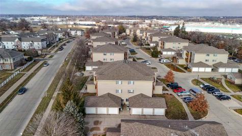 2825 Triple Crown Lane Iowa City IA 52240