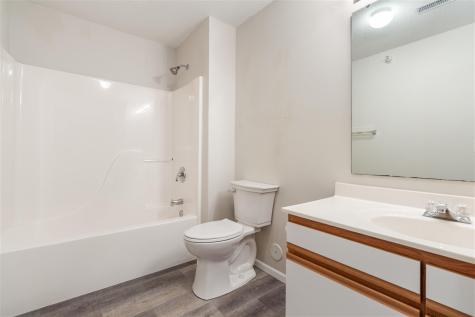 2825 Triple Crown Lane Iowa City IA 52240