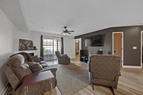 608 Kimberlite Street Tiffin IA 52340
