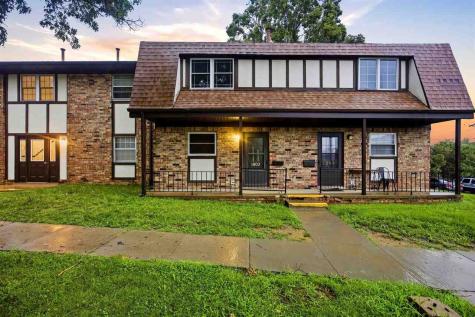 1802 21st Ave Place Coralville IA 52241
