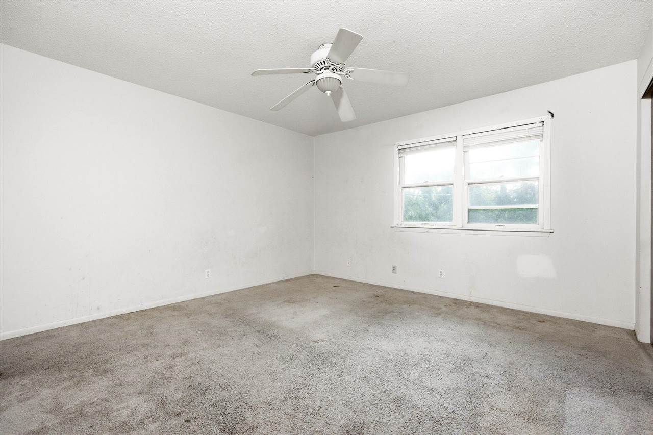 1802 21st Ave Place Coralville IA 52241