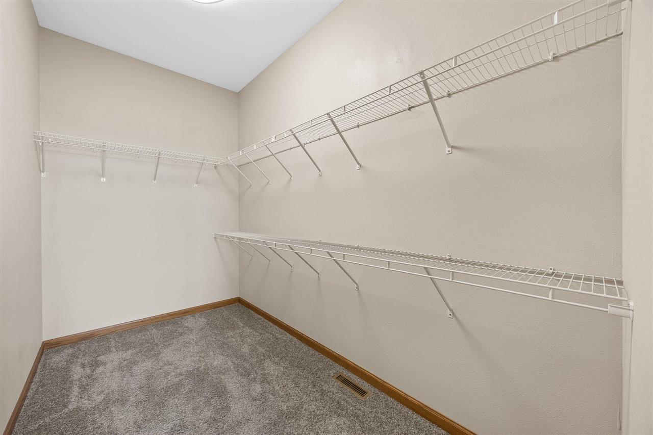 812 Dorchester Place NE Cedar Rapids IA 52402