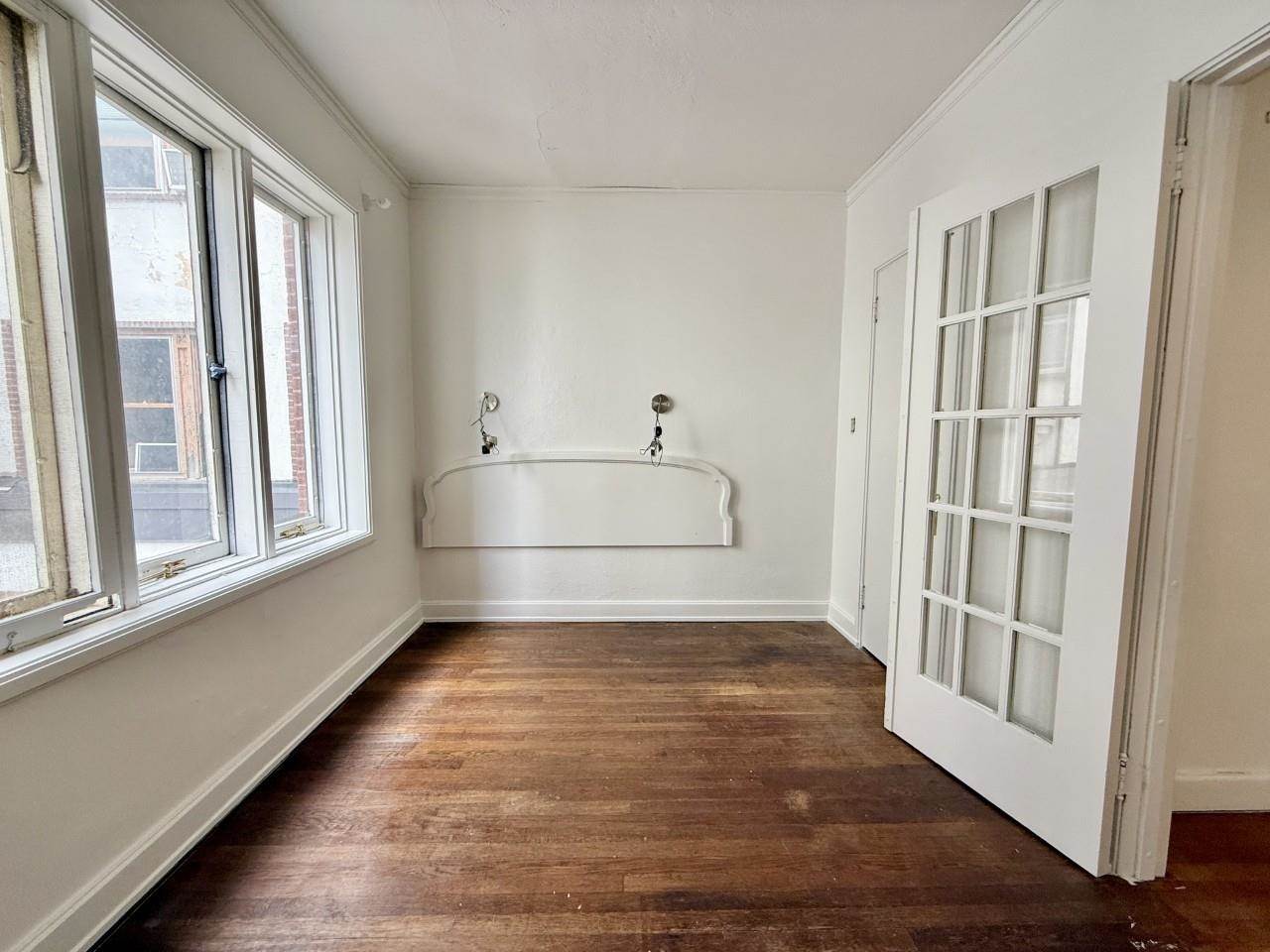 228 S Summit Street Iowa City IA 52240