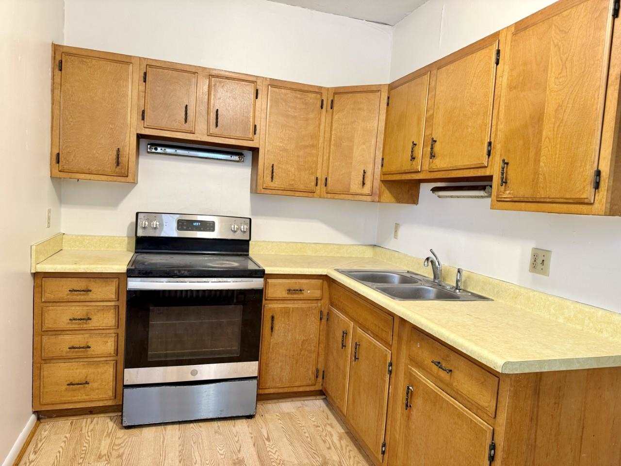 228 S Summit Street Iowa City IA 52240
