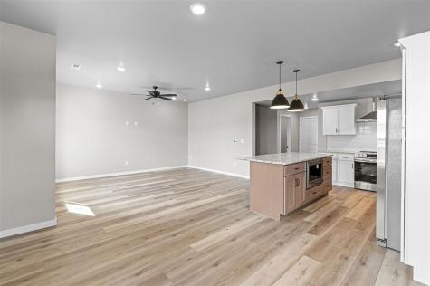 2311 Water Tower Place North Liberty IA 52317