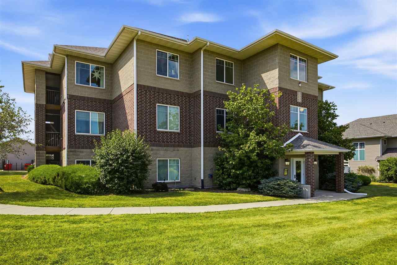 271 S Taft Avenue Iowa City IA 52245