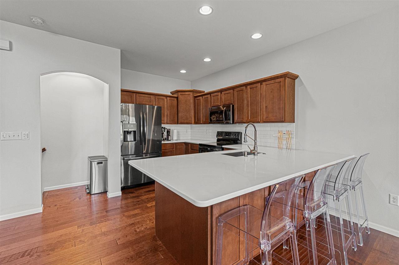 704 Mission Point Road Iowa City IA 52245