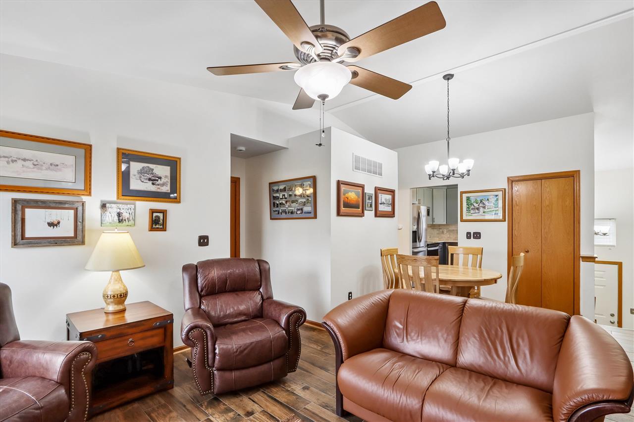 110 Jefferson Lane North Liberty IA 52317