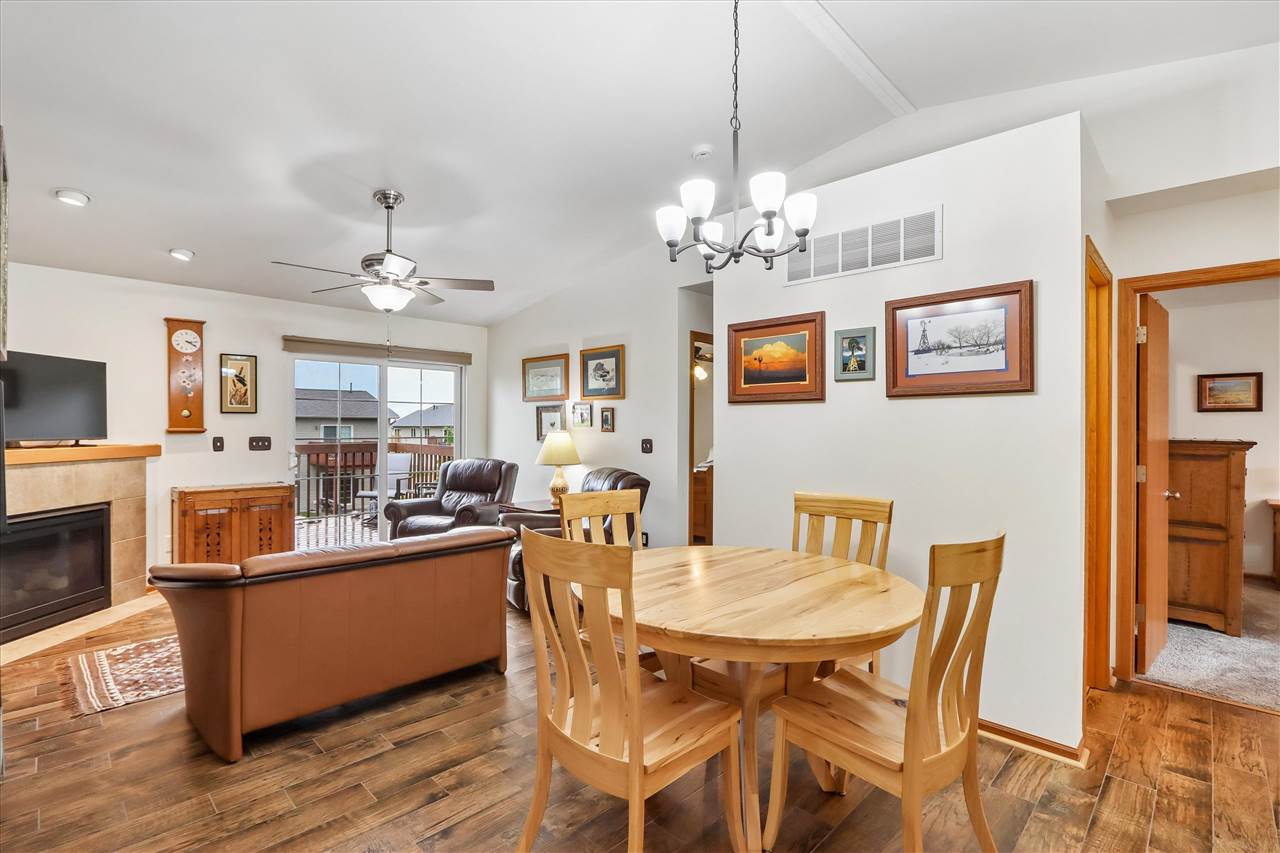 110 Jefferson Lane North Liberty IA 52317