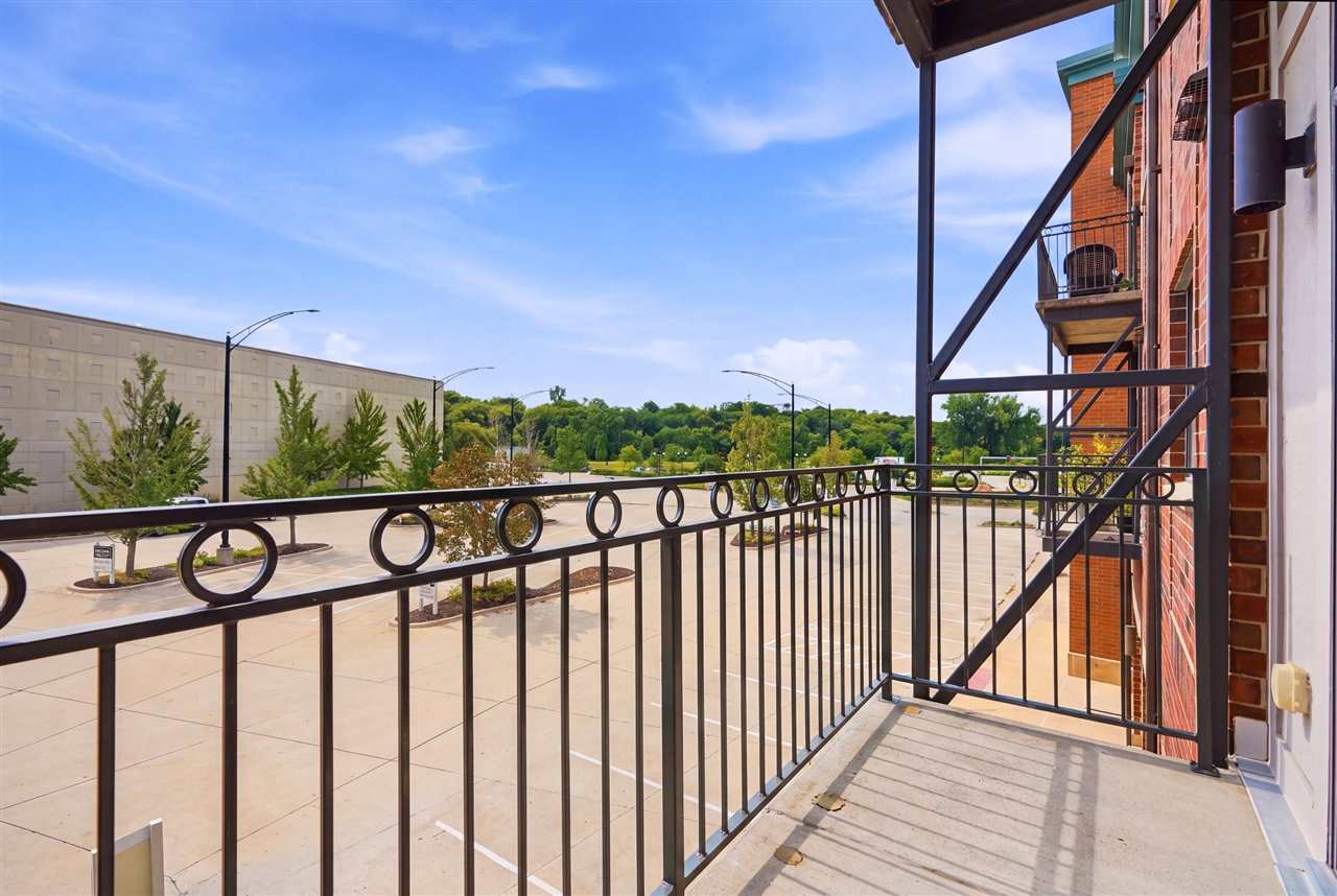 847 Quarry Road Coralville IA 52241