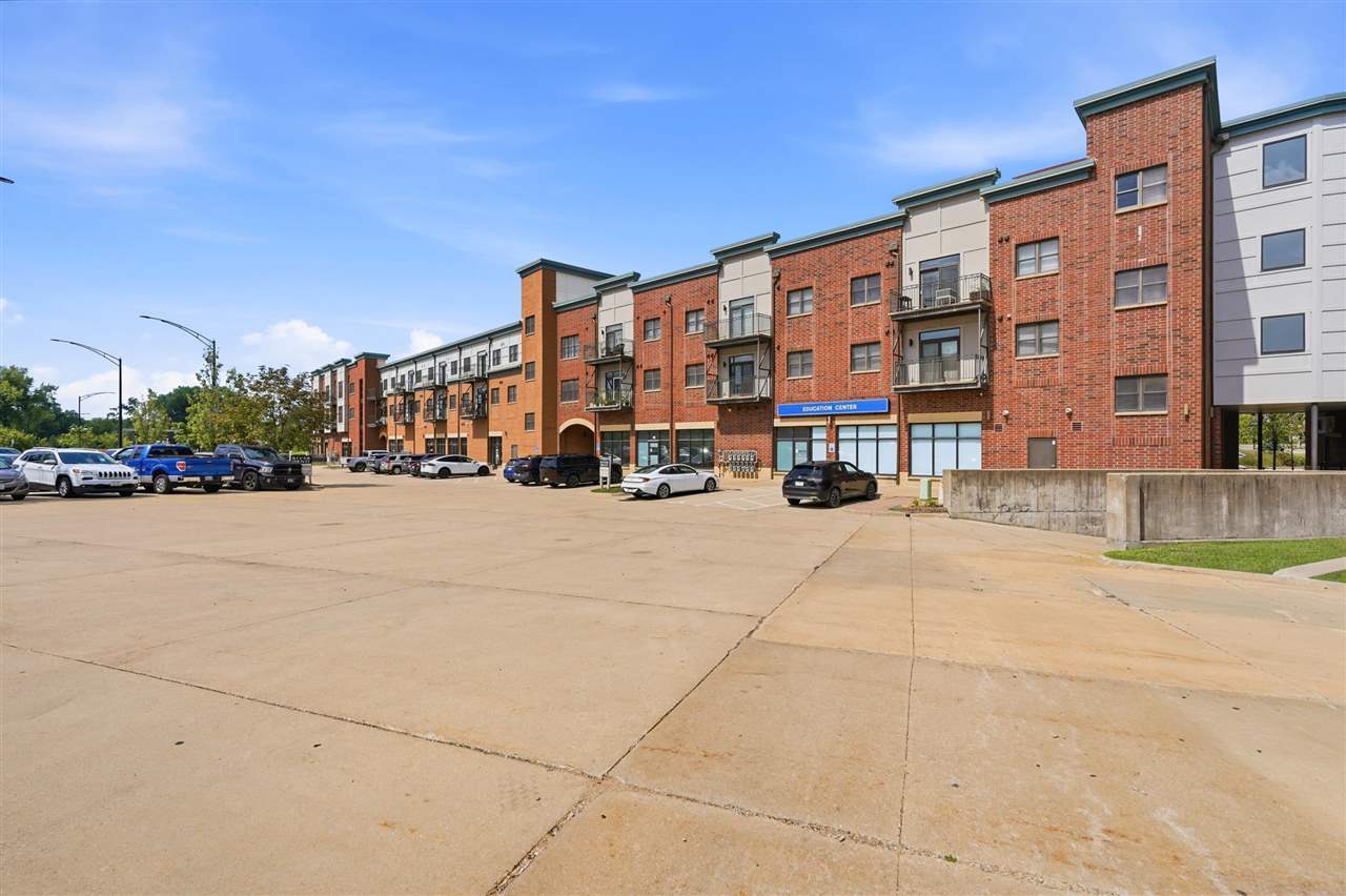 847 Quarry Road Coralville IA 52241
