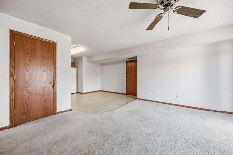 3010 Wilson Avenue SW Cedar Rapids IA 52404