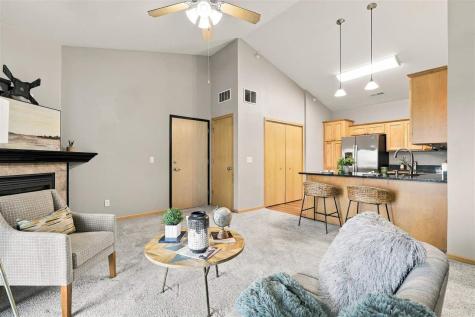 1092 Walnut Avenue Riverside IA 52337