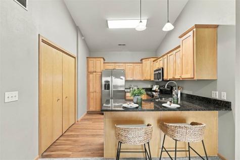 1092 Walnut Avenue Riverside IA 52337